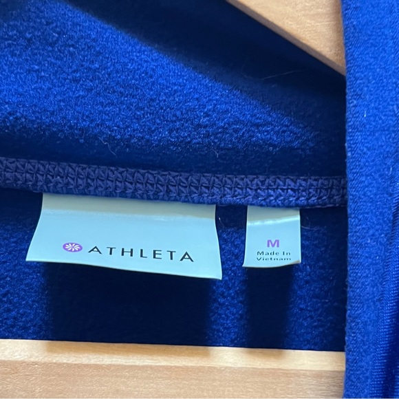 ATHLETA Women’s Plush Tech Hoodie 3.0 in Sapphire Blue Medium - Picture 13 of 14